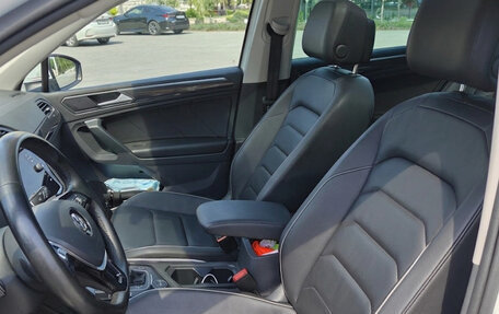 Volkswagen Tiguan II, 2019 год, 2 450 000 рублей, 12 фотография