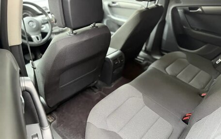 Volkswagen Passat B7, 2011 год, 800 000 рублей, 13 фотография