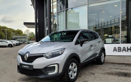 Renault Kaptur I рестайлинг, 2018 год, 1 118 000 рублей, 1 фотография