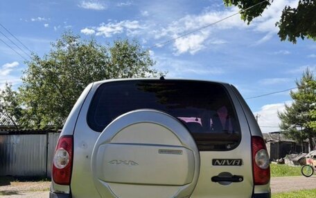 Chevrolet Niva I рестайлинг, 2013 год, 525 000 рублей, 4 фотография