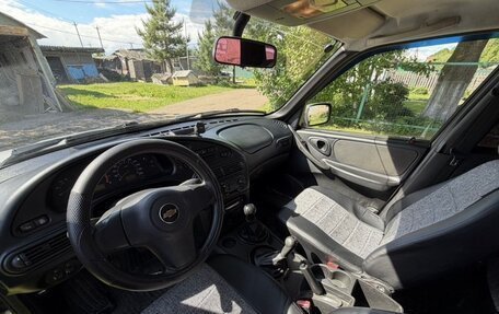 Chevrolet Niva I рестайлинг, 2013 год, 525 000 рублей, 17 фотография