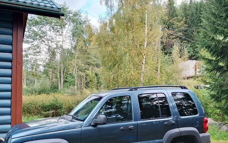 Jeep Liberty (North America) I, 2002 год, 580 000 рублей, 3 фотография
