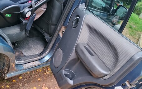 Jeep Liberty (North America) I, 2002 год, 580 000 рублей, 13 фотография