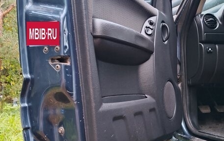 Jeep Liberty (North America) I, 2002 год, 580 000 рублей, 11 фотография