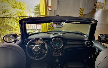 MINI Cabrio, 2020 год, 3 180 000 рублей, 17 фотография