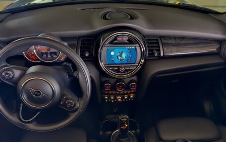 MINI Cabrio, 2020 год, 3 180 000 рублей, 18 фотография