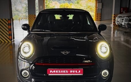 MINI Cabrio, 2020 год, 3 180 000 рублей, 28 фотография