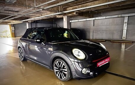 MINI Cabrio, 2020 год, 3 180 000 рублей, 26 фотография