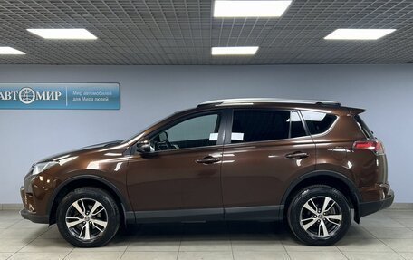 Toyota RAV4, 2017 год, 2 149 000 рублей, 4 фотография