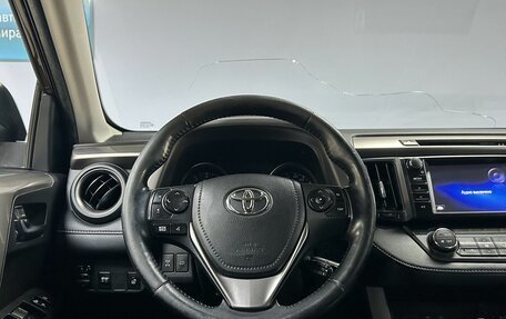 Toyota RAV4, 2017 год, 2 149 000 рублей, 16 фотография