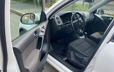 Volkswagen Tiguan I, 2013 год, 999 000 рублей, 4 фотография