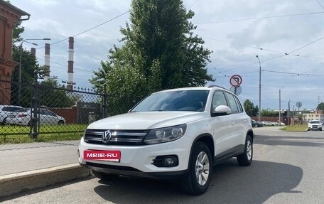 Volkswagen Tiguan I, 2013 год, 999 000 рублей, 3 фотография