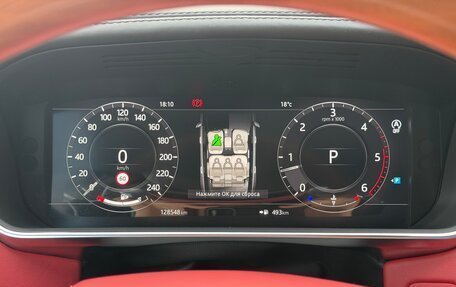 Land Rover Range Rover IV рестайлинг, 2018 год, 5 900 000 рублей, 18 фотография