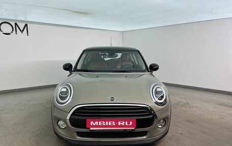 MINI Hatch, 2018 год, 1 770 000 рублей, 3 фотография