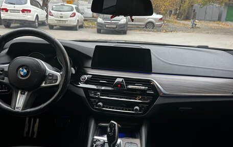 BMW 5 серия, 2017 год, 3 590 000 рублей, 11 фотография