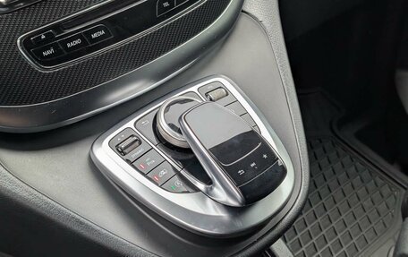 Mercedes-Benz V-Класс, 2019 год, 4 097 000 рублей, 12 фотография