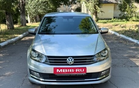 Volkswagen Polo VI (EU Market), 2018 год, 1 200 000 рублей, 2 фотография