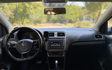 Volkswagen Polo VI (EU Market), 2018 год, 1 200 000 рублей, 8 фотография