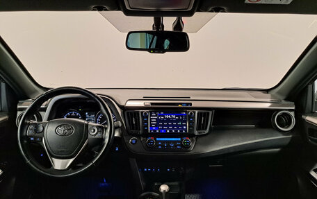 Toyota RAV4, 2016 год, 2 230 000 рублей, 18 фотография
