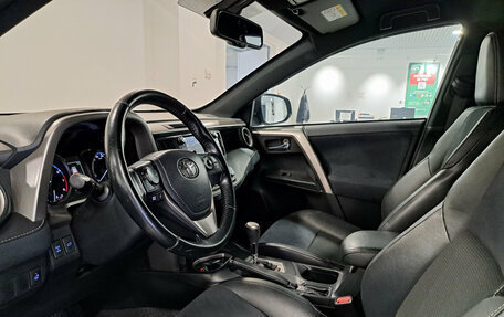 Toyota RAV4, 2016 год, 2 230 000 рублей, 20 фотография