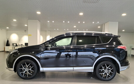 Toyota RAV4, 2016 год, 2 230 000 рублей, 12 фотография
