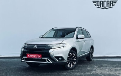 Mitsubishi Outlander III рестайлинг 3, 2021 год, 2 250 000 рублей, 1 фотография