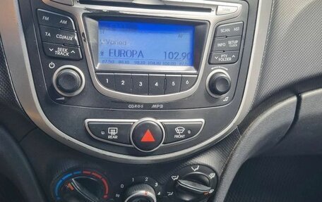 Hyundai Solaris II рестайлинг, 2014 год, 550 000 рублей, 6 фотография