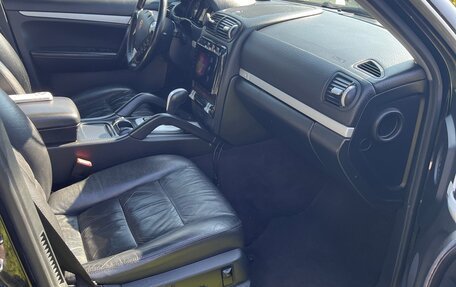 Porsche Cayenne III, 2005 год, 1 500 000 рублей, 17 фотография
