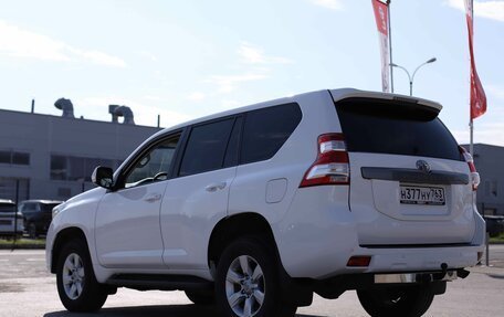 Toyota Land Cruiser Prado 150 рестайлинг 2, 2015 год, 3 296 800 рублей, 7 фотография