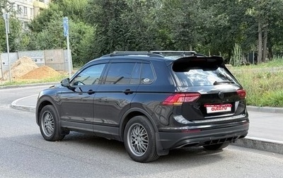 Volkswagen Tiguan II, 2019 год, 2 800 000 рублей, 1 фотография