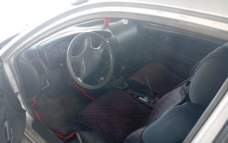 Mitsubishi Colt VI рестайлинг, 2002 год, 130 000 рублей, 6 фотография