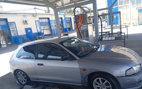 Mitsubishi Colt VI рестайлинг, 2002 год, 130 000 рублей, 10 фотография