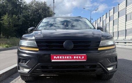 Volkswagen Tiguan II, 2019 год, 2 800 000 рублей, 3 фотография