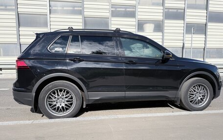 Volkswagen Tiguan II, 2019 год, 2 800 000 рублей, 14 фотография