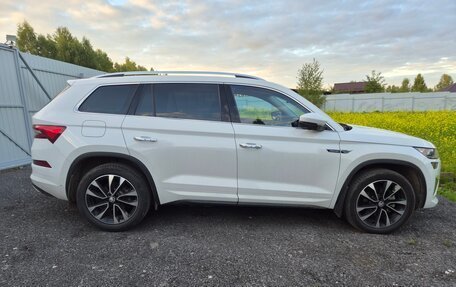 Skoda Kodiaq I, 2024 год, 4 300 000 рублей, 4 фотография