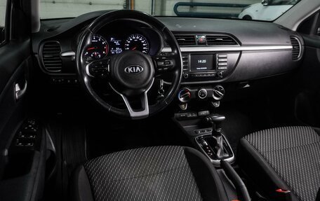 KIA Rio IV, 2017 год, 1 299 000 рублей, 6 фотография