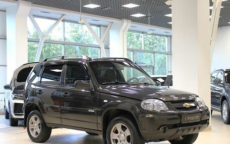 Chevrolet Niva I рестайлинг, 2012 год, 485 000 рублей, 3 фотография