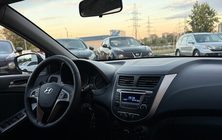 Hyundai Solaris II рестайлинг, 2014 год, 985 000 рублей, 16 фотография