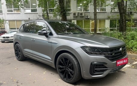 Volkswagen Touareg III, 2019 год, 4 990 000 рублей, 5 фотография