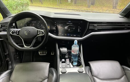 Volkswagen Touareg III, 2019 год, 4 990 000 рублей, 17 фотография