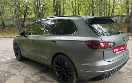 Volkswagen Touareg III, 2019 год, 4 990 000 рублей, 3 фотография