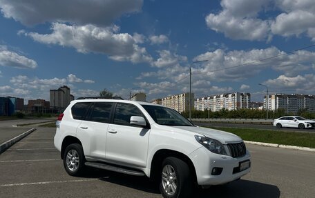 Toyota Land Cruiser Prado 150 рестайлинг 2, 2010 год, 2 150 000 рублей, 6 фотография
