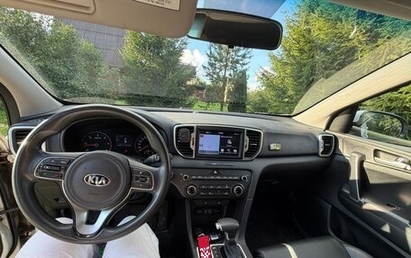 KIA Sportage IV рестайлинг, 2018 год, 1 350 000 рублей, 5 фотография