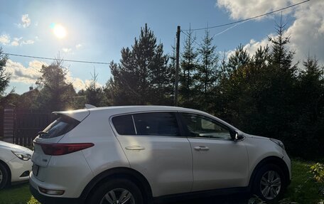 KIA Sportage IV рестайлинг, 2018 год, 1 350 000 рублей, 11 фотография