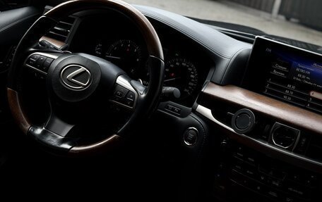 Lexus LX III, 2018 год, 6 550 000 рублей, 30 фотография