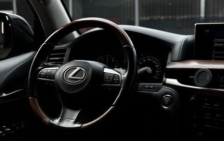 Lexus LX III, 2018 год, 6 550 000 рублей, 29 фотография