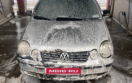 Volkswagen Polo IV рестайлинг, 2002 год, 130 000 рублей, 3 фотография