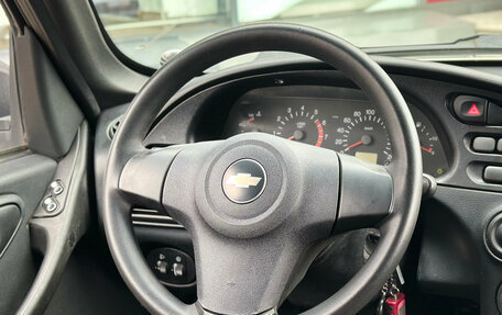 Chevrolet Niva I рестайлинг, 2012 год, 509 000 рублей, 16 фотография