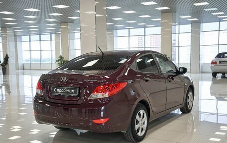 Hyundai Solaris II рестайлинг, 2013 год, 862 000 рублей, 2 фотография