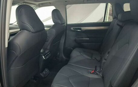 Toyota Highlander, 2026 год, 5 299 000 рублей, 14 фотография